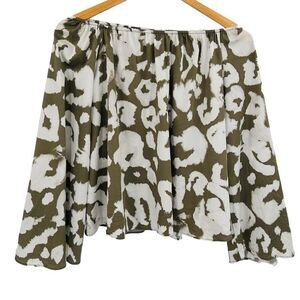 Elizabeth and James off shoulder cropped green and offwhite print top size small